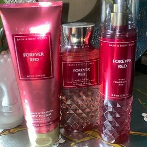 Bath and Bodyworks Forever Red Gift Set Combo